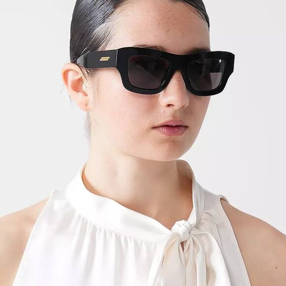Bottega Veneta BV1357S 001 Sunglasses Shiny Black Square Frame, Grey Lenses main image 4